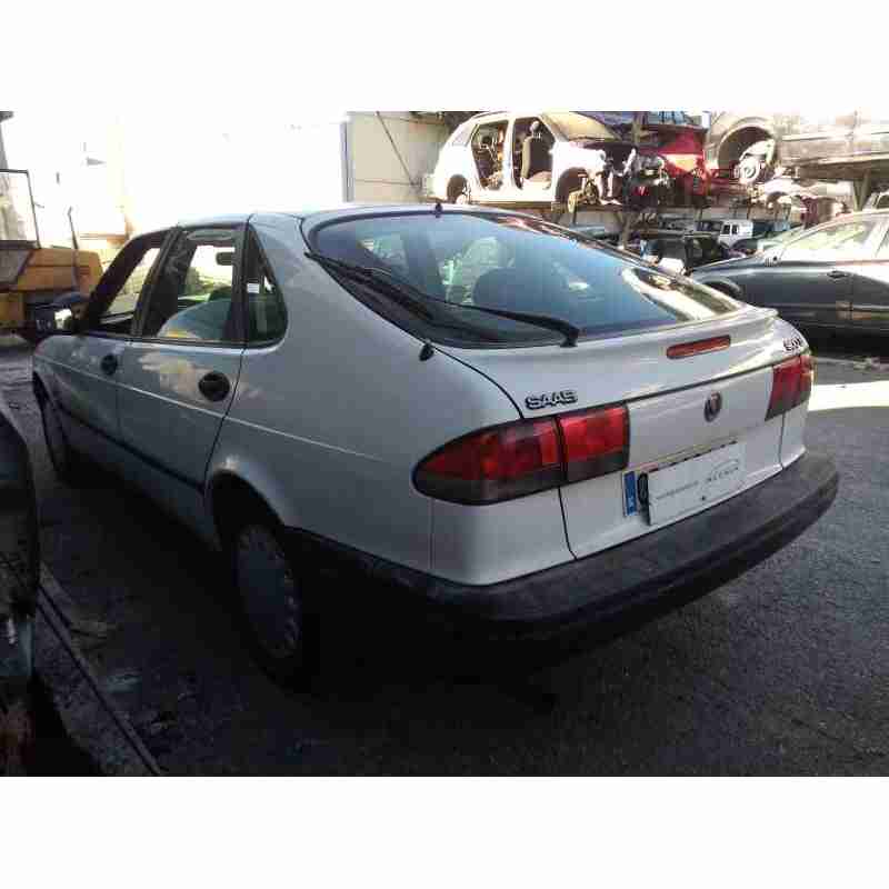 saab 900 berlina del año 1994