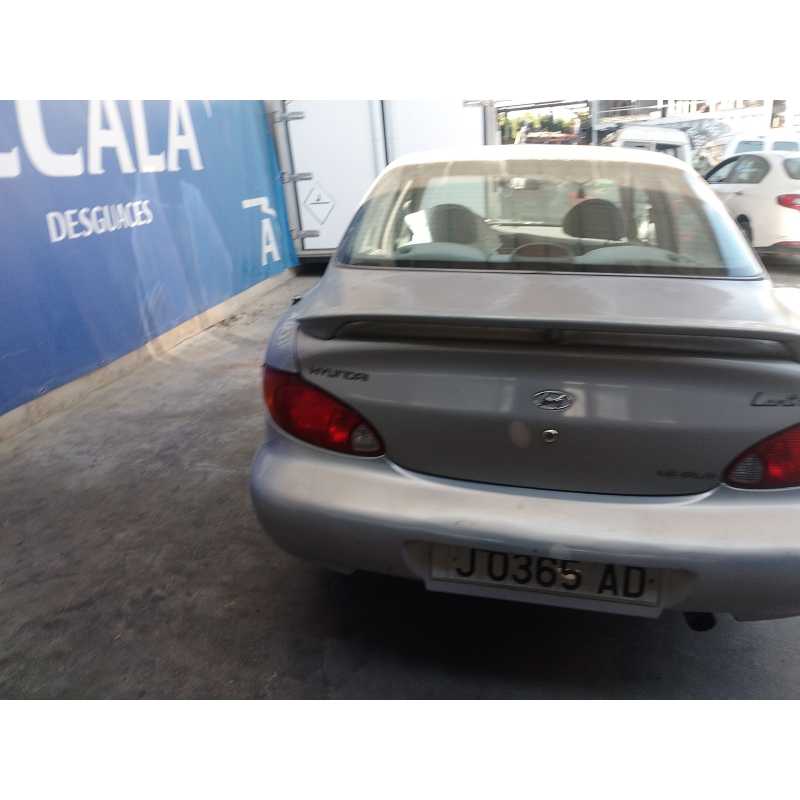 hyundai lantra ii (j-2) del año 1999