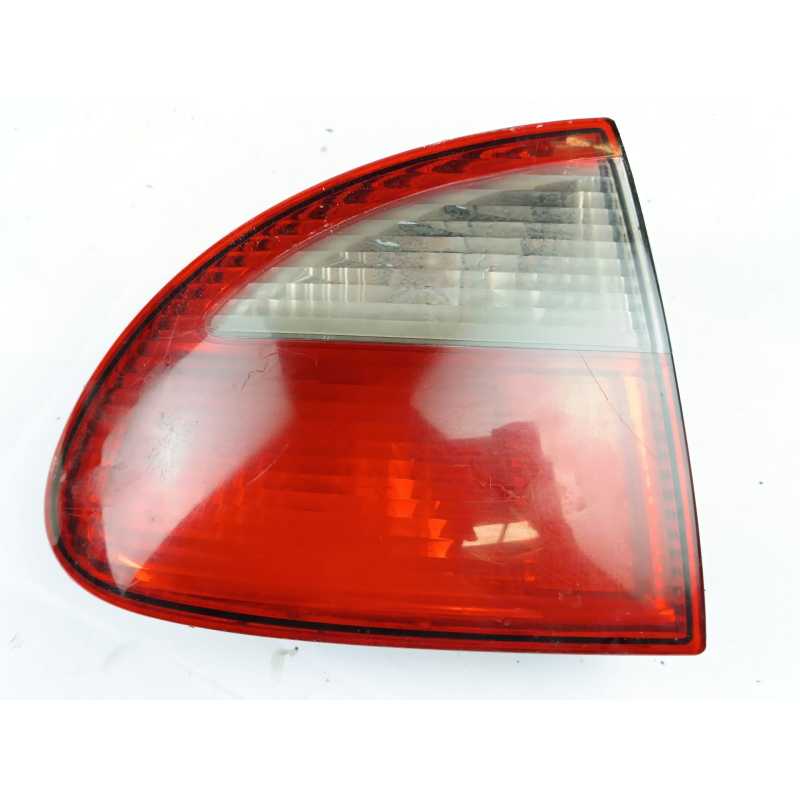 PILOTO TRASERO IZQUIERDO 1M694511101C 