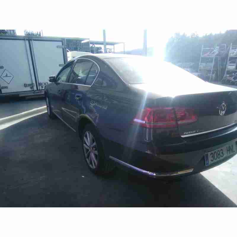 volkswagen passat lim. (362) del año 2013