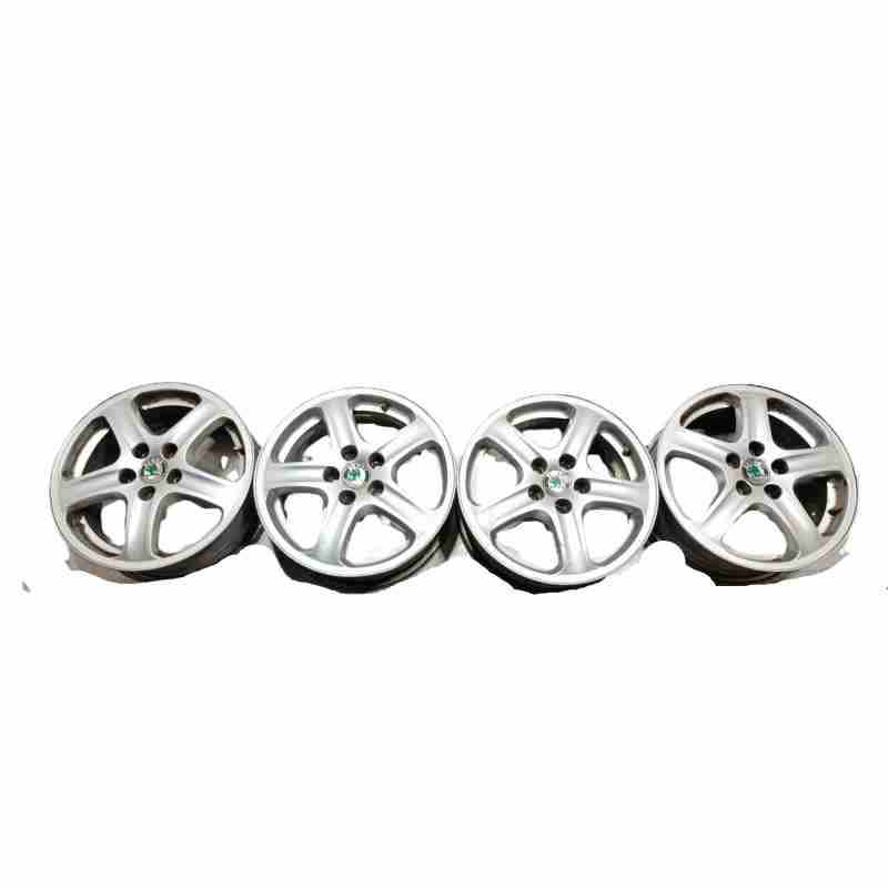 JUEGO LLANTAS 1U0601025 6X15 