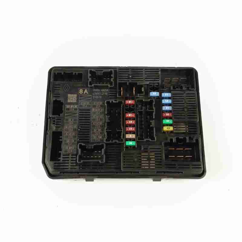 CAJA RELES / FUSIBLES 284B64435R 