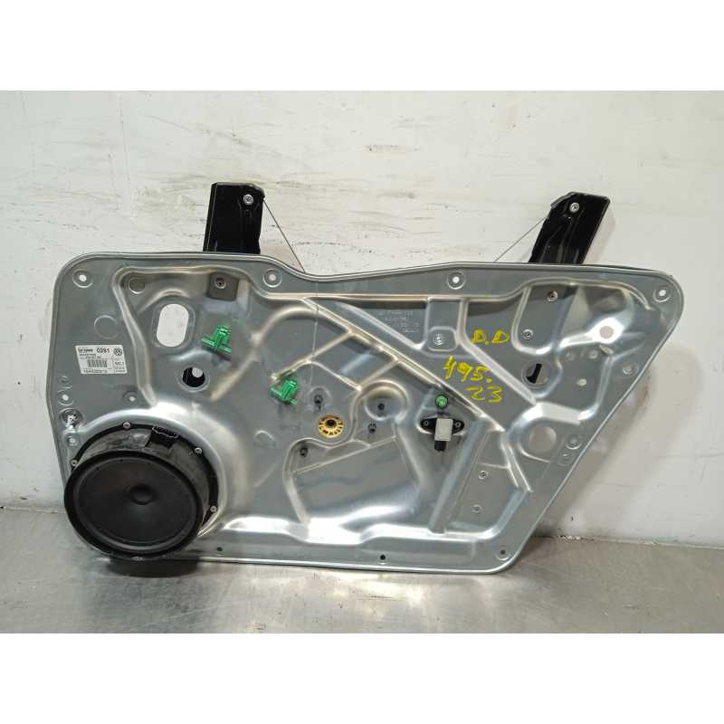 ELEVALUNAS DELANTERO DERECHO 5N0837462 