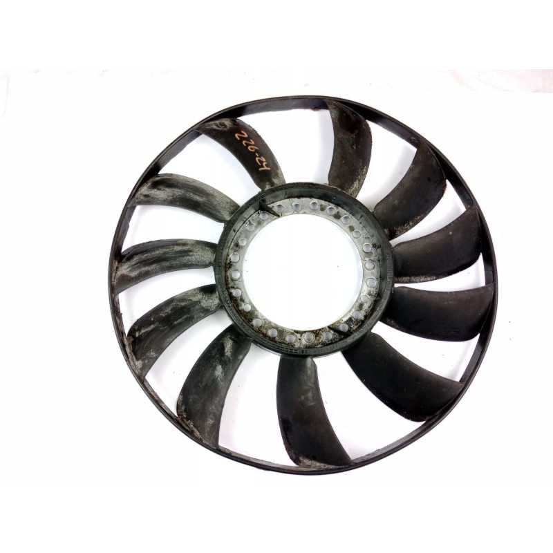 ASPAS DEL VENTILADOR 058121301B 