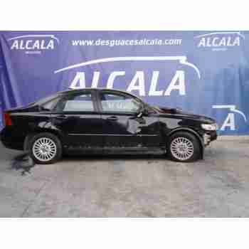 VOLVO S40 BERLINA