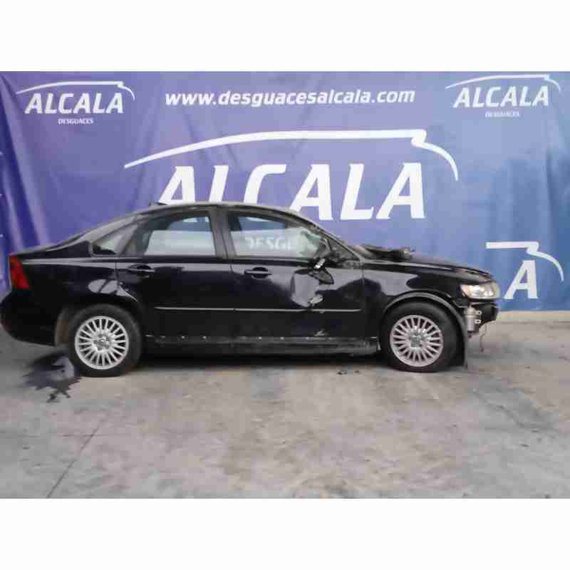 volvo s40 berlina del año 2008