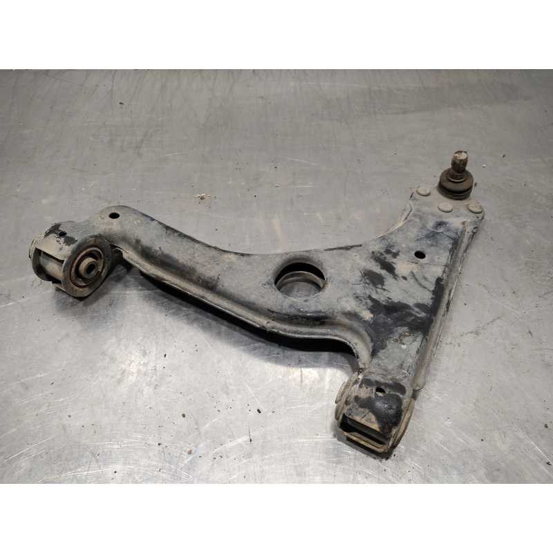 BRAZO SUSPENSION INFERIOR DELANTERO IZQUIERDO 24454477 