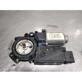 MOTOR ELEVALUNAS DELANTERO DERECHO 6 PINES
