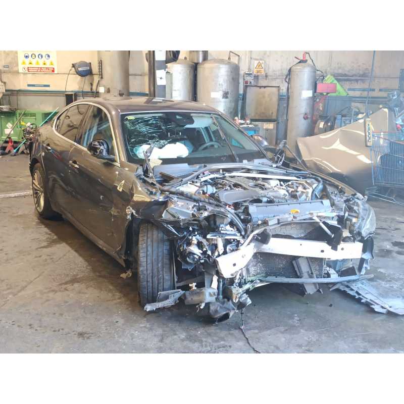 alfa romeo giulia (952_) del año 2016