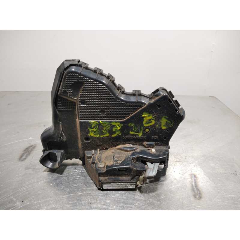 CERRADURA PUERTA DELANTERA DERECHA 6903042221 4 PINES 