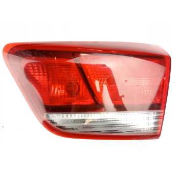 PILOTO TRASERO DERECHO INTERIOR 92404H8010 