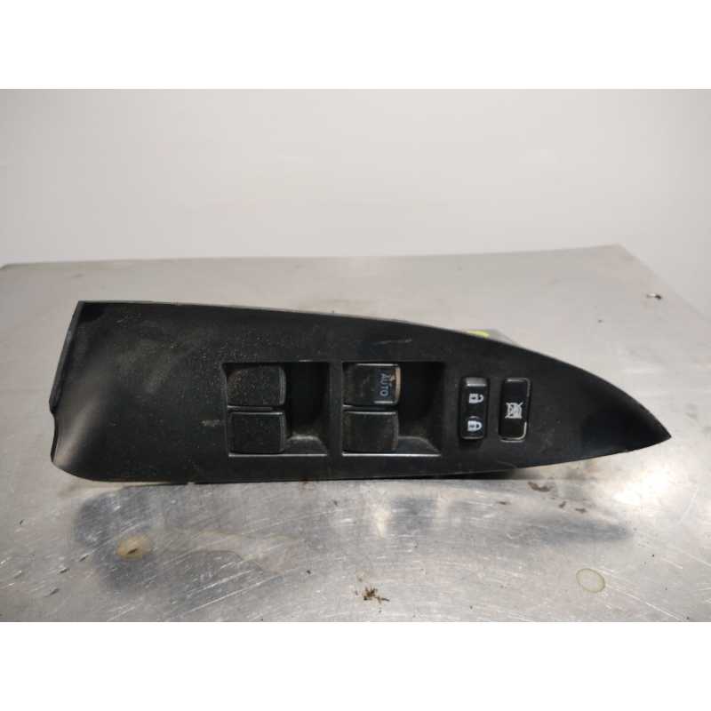 MANDO ELEVALUNAS DELANTERO IZQUIERDO 8482012520 