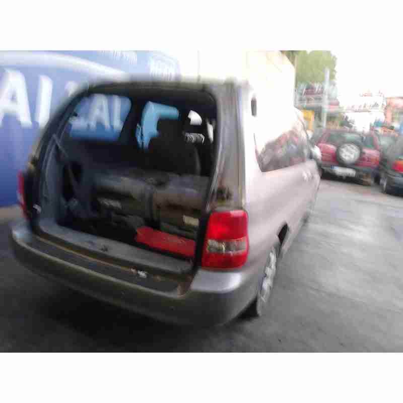 kia carnival ii (gq) del año 2006