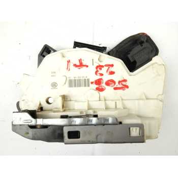CERRADURA PUERTA TRASERA IZQUIERDA 5K4839015AF 