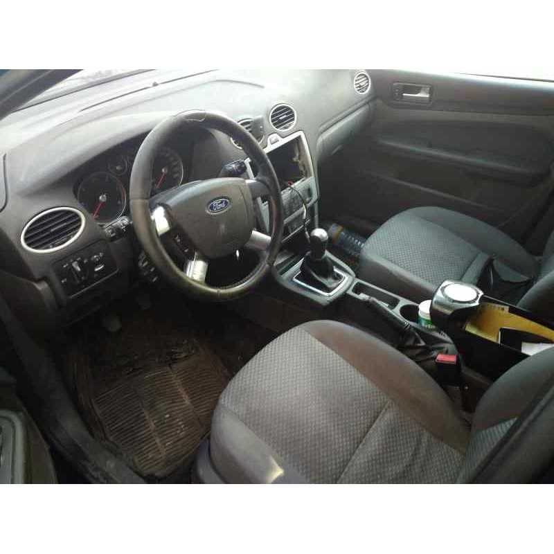 ford focus berlina (cap) del año 2005