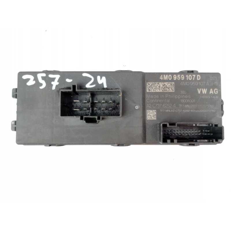 MODULO ELECTRONICO 4M0959107D 