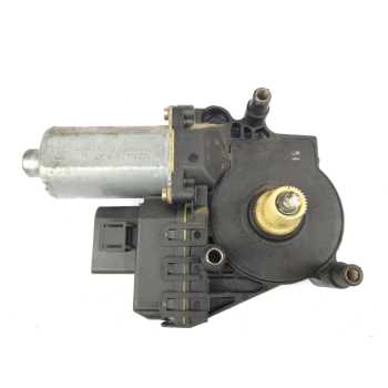 MOTOR ELEVALUNAS DELANTERO DERECHO 0130821774 