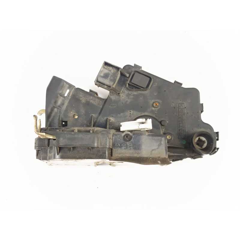 CERRADURA PUERTA DELANTERA IZQUIERDA 51217011241 