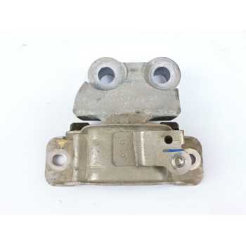 SOPORTE MOTOR IZQUIERDO 