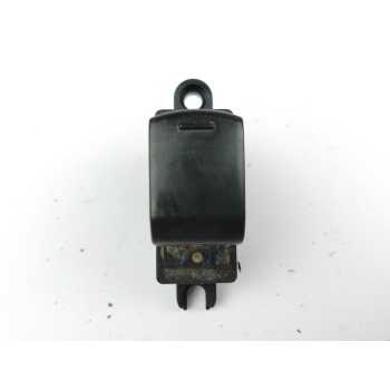 MANDO ELEVALUNAS DELANTERO DERECHO 25411BR00A 