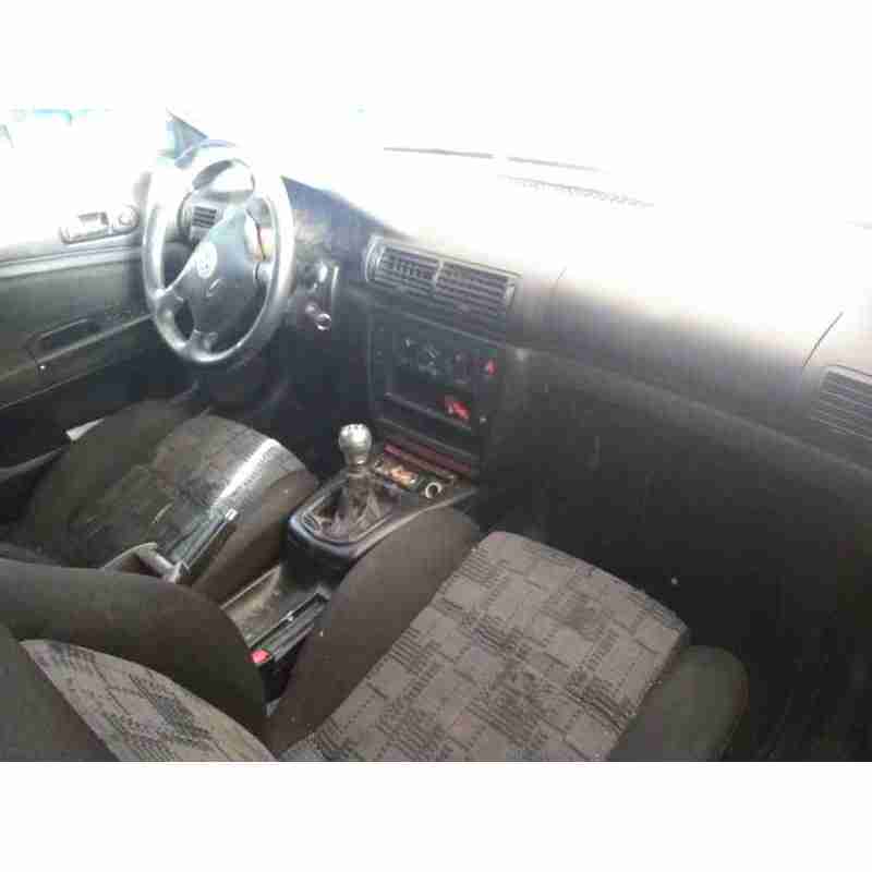volkswagen passat berlina (3b2) del año 2000