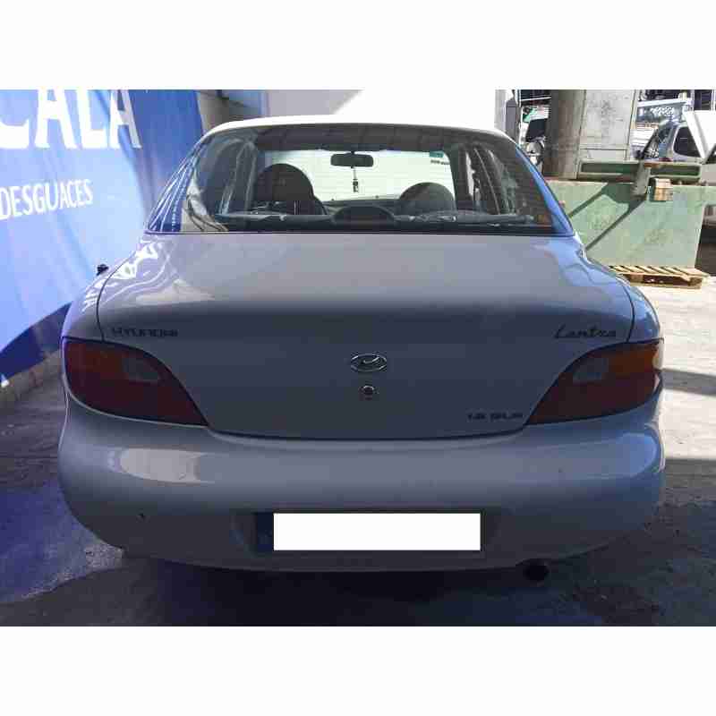 hyundai lantra berlina (rd) del año 1998