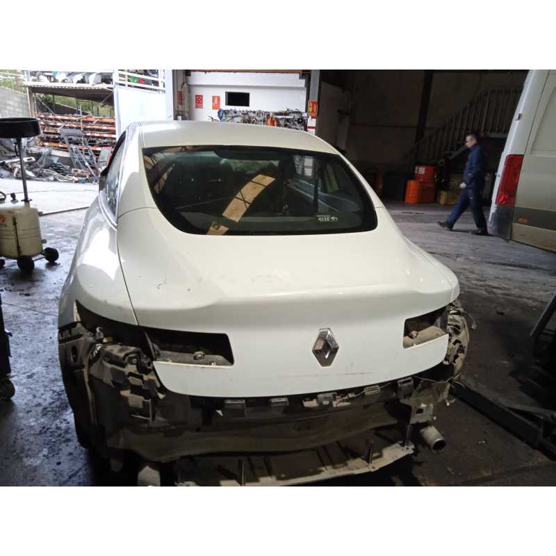 PORTON TRASERO 901007200R 