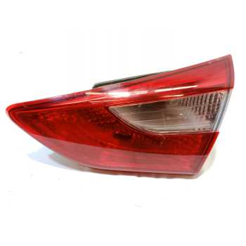PILOTO TRASERO DERECHO INTERIOR 92404A5010 