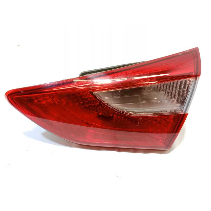 PILOTO TRASERO DERECHO INTERIOR 92404A5010 