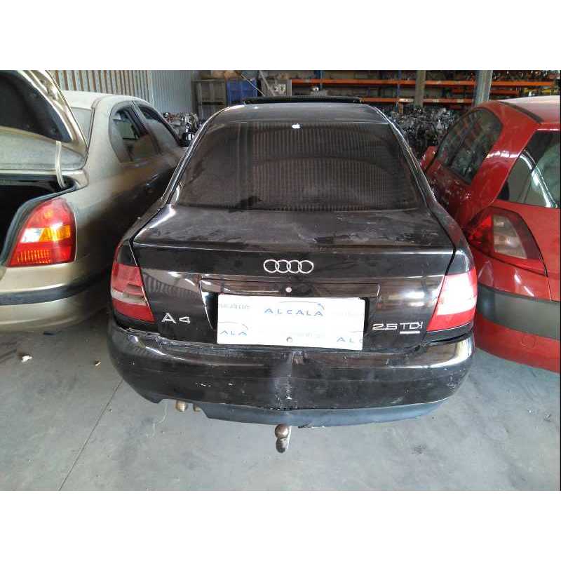 audi a4 berlina (b5) del año 2000
