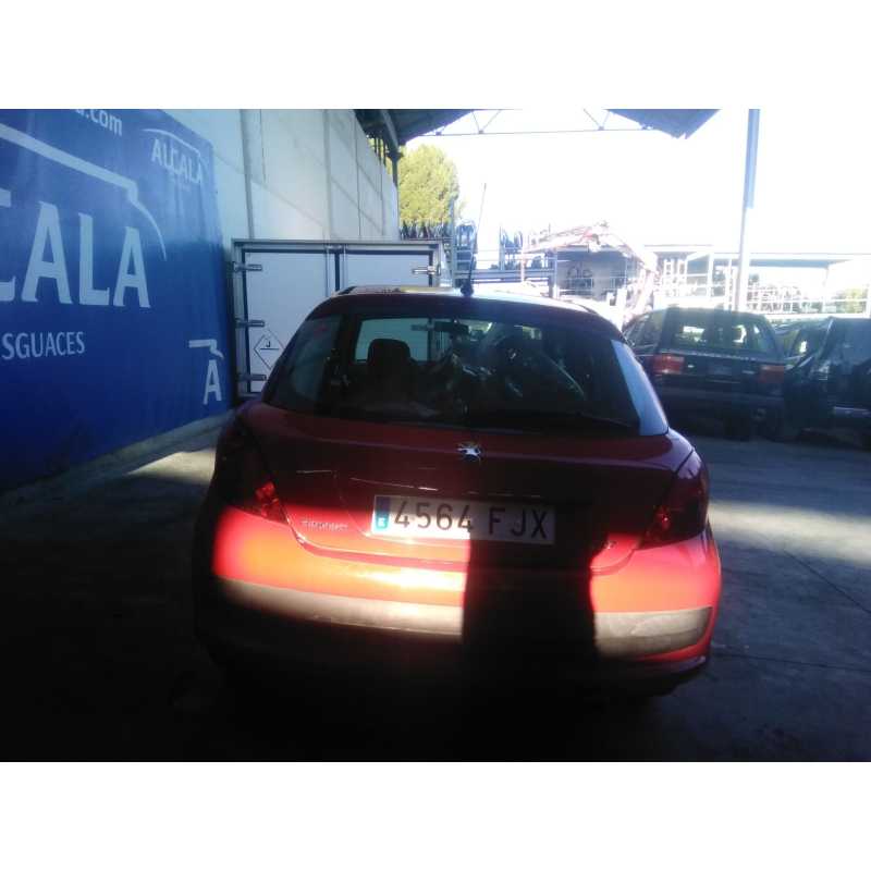 peugeot 207 del año 2006