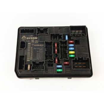 CAJA RELES / FUSIBLES 284B79985R 