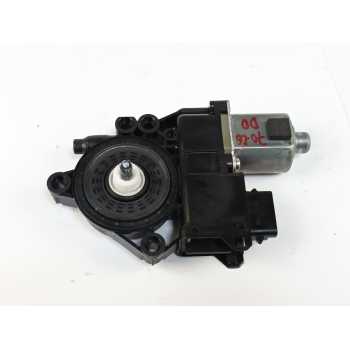 MOTOR ELEVALUNAS DELANTERO DERECHO 82460J7015 