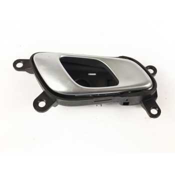 MANETA INTERIOR DELANTERA DERECHA 82623J7000 
