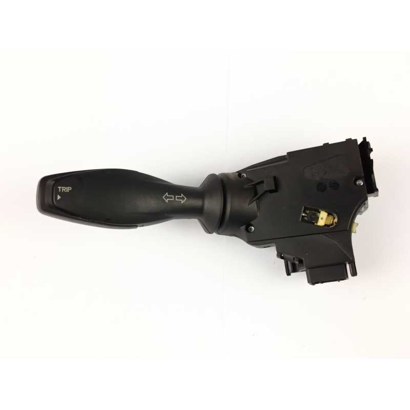MANDO LUCES 8A6T13335BC 