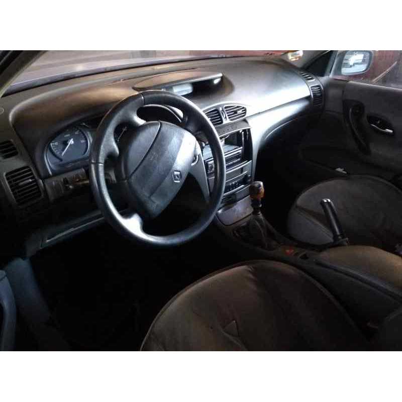 renault laguna ii (bg0) del año 2003