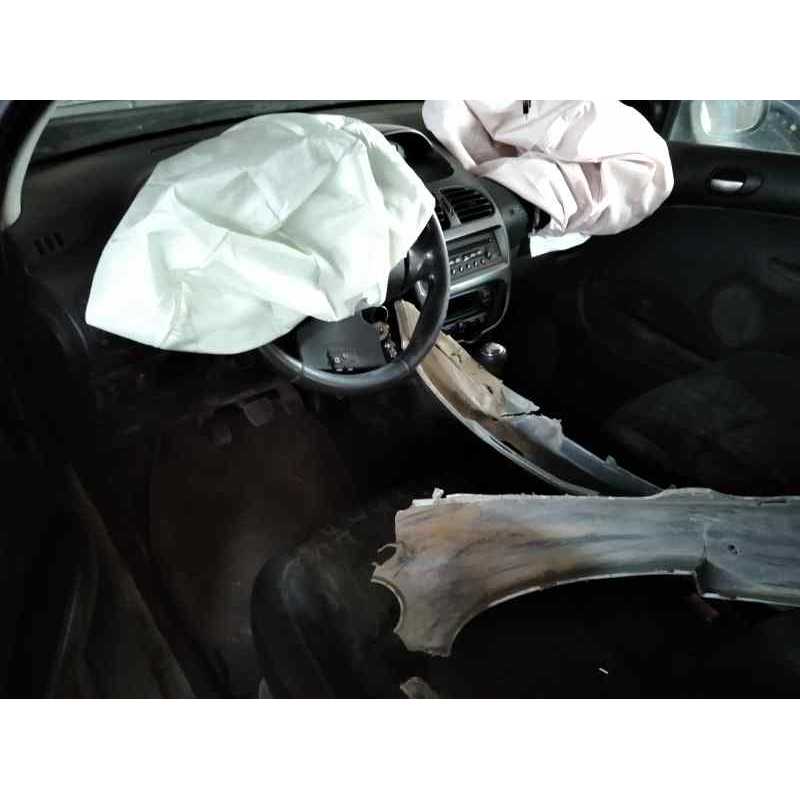 peugeot 206 berlina del año 2004