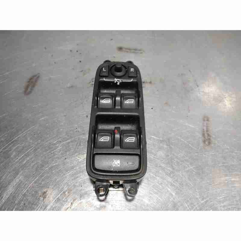 MANDO ELEVALUNAS DELANTERO IZQUIERDO 30773211 