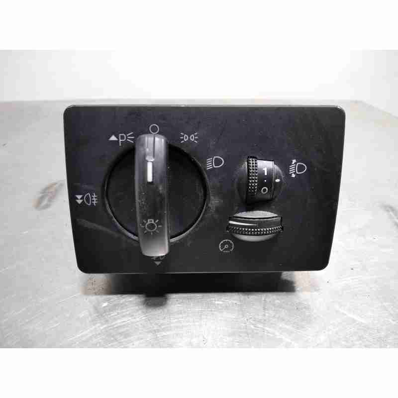MANDO LUCES 7M5T13A024AA 