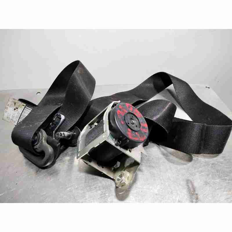 CINTURON SEGURIDAD DELANTERO DERECHO 61011650013 