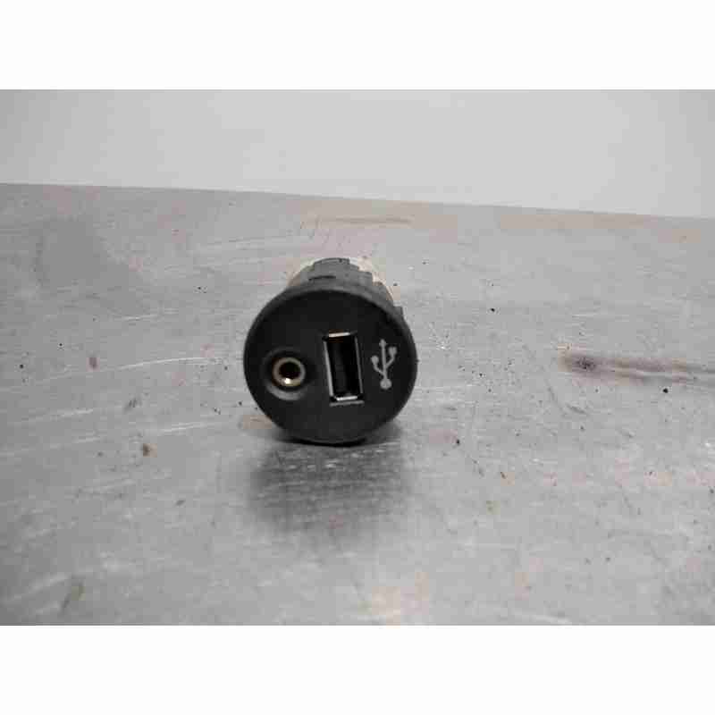 MANDO USB 28023BH00A 8 PINES 