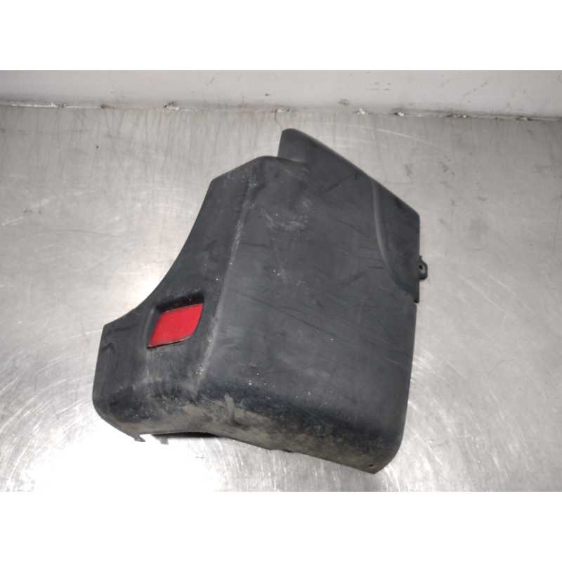 PUNTERA PARAGOLPES TRASERA DERECHA 850160036R 