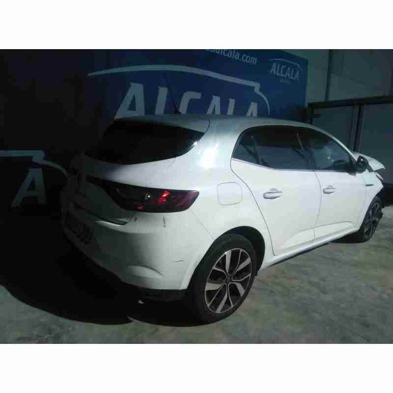 renault megane iv berlina 5p del año 2019