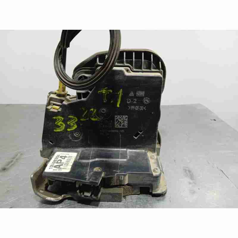 CERRADURA PUERTA TRASERA IZQUIERDA 13598364 