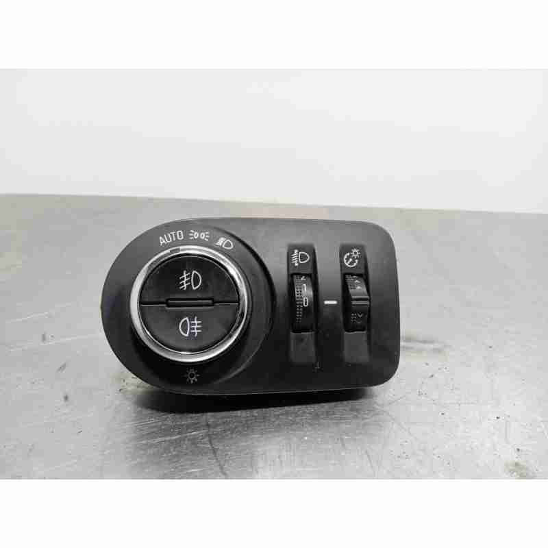 MANDO LUCES 39050757 17016474 