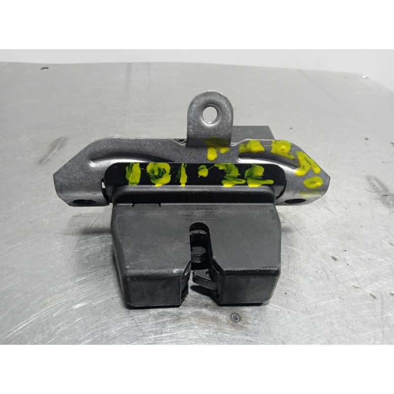 CERRADURA MALETERO / PORTON 