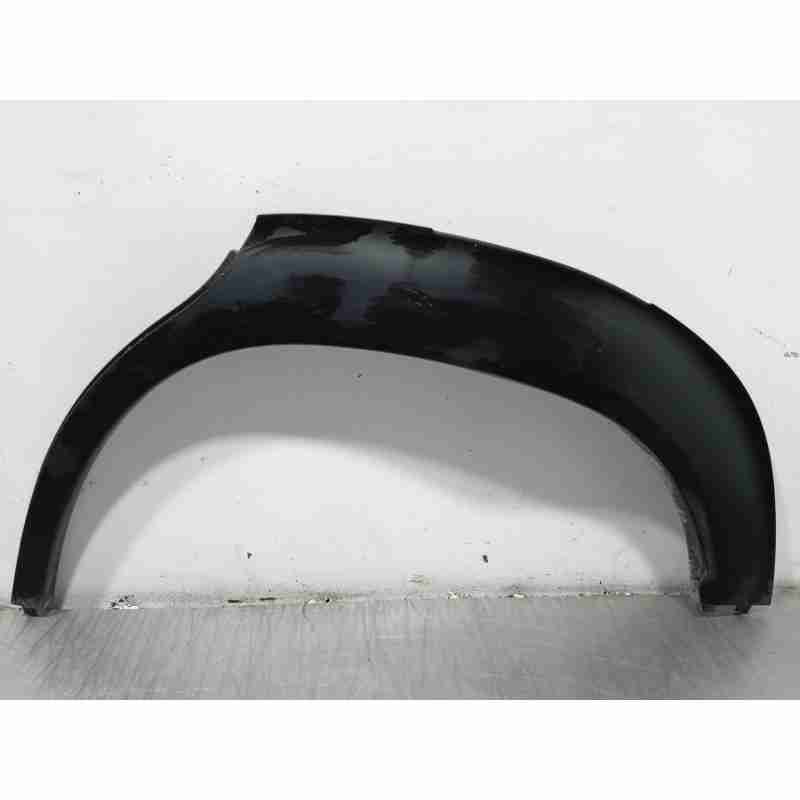 ALETIN TRASERO IZQUIERDO YQ000653XT 