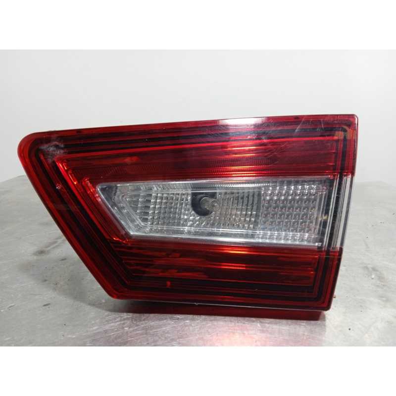 PILOTO TRASERO DERECHO INTERIOR 265505796R 