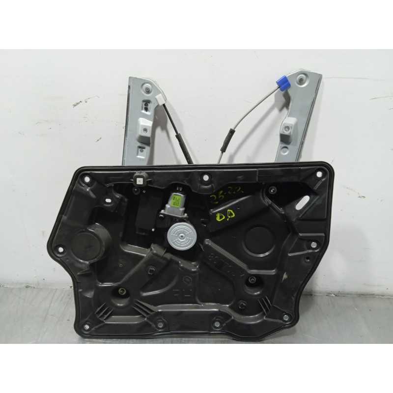 ELEVALUNAS DELANTERO DERECHO 80750JY40A 