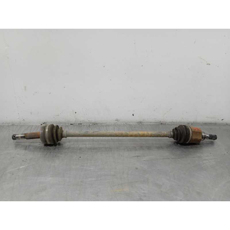 TRANSMISION TRASERA IZQUIERDA 39600JD60A 